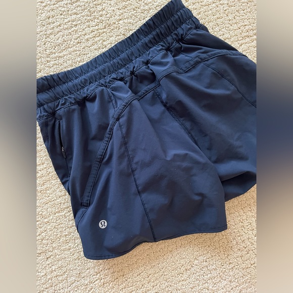 Lululemon shorts - Picture 1 of 3